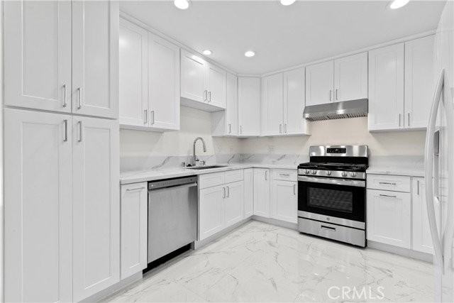 8832 Odessa Ave - Photo 2 of 8