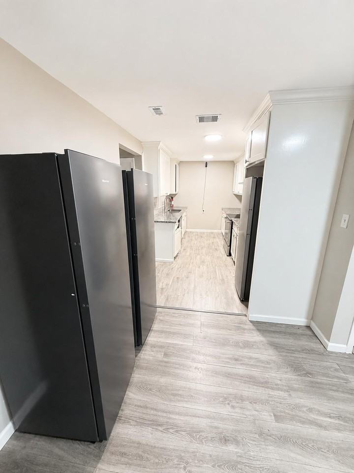 Delbury St - Photo 2 of 34