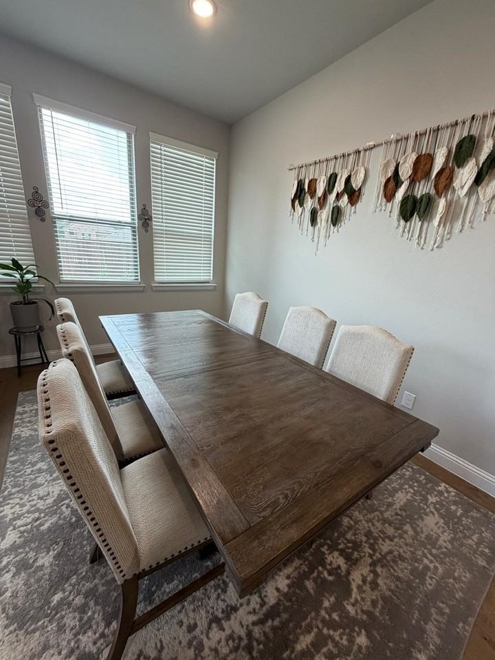 9667 Summit Hills Dr - Photo 5 of 17