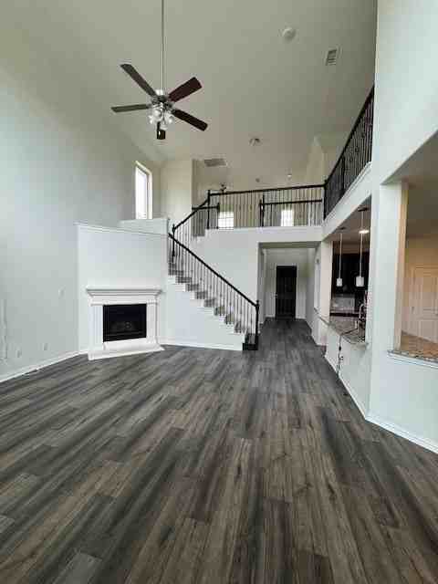11505 Beckton St - Photo 5 of 27