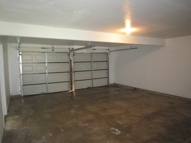 1610 Toplea Dr - Photo 5 of 25