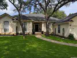 featured image of 7230 Chartwell Cir