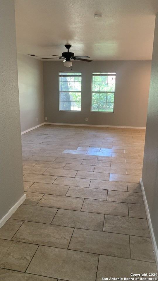 8503 Glen Ct - Photo 4 of 17