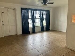 3765 S Hopkins Ave #7A - Photo 3 of 8