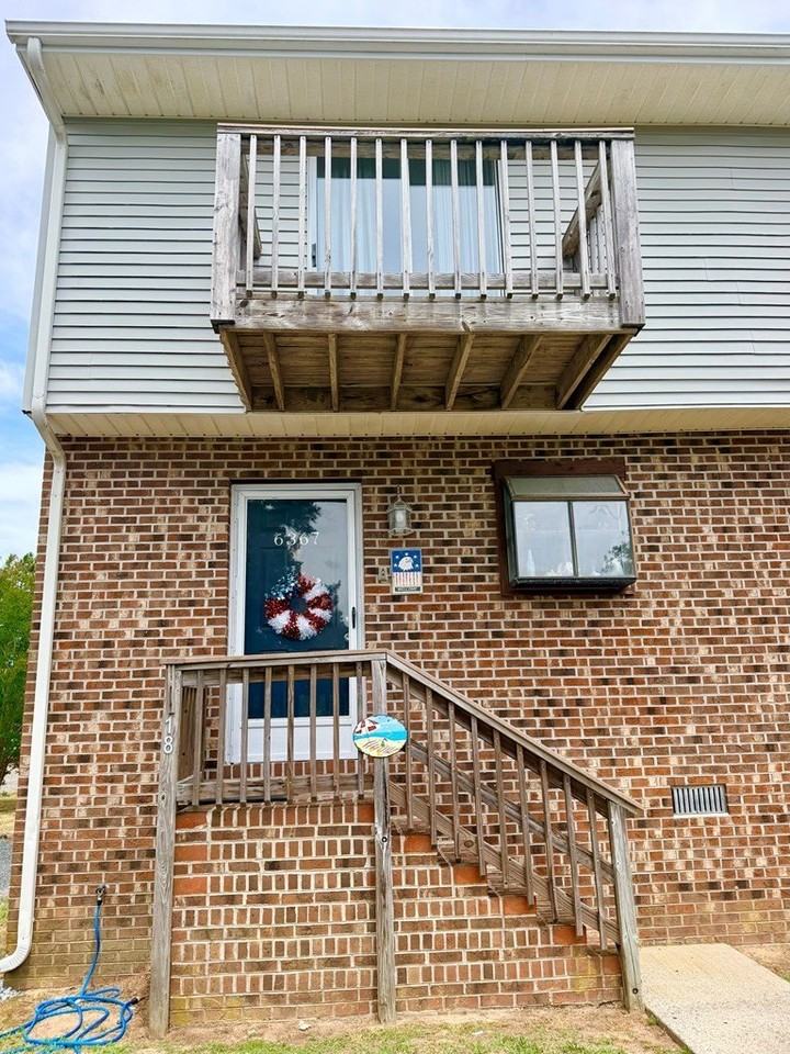 6367 Teal Ln - Photo 2 of 50