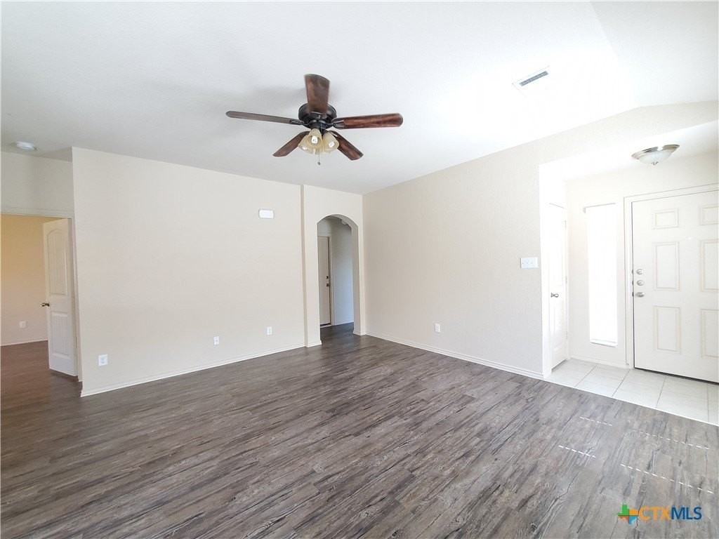 1536 Gateshead Dr - Photo 6 of 27