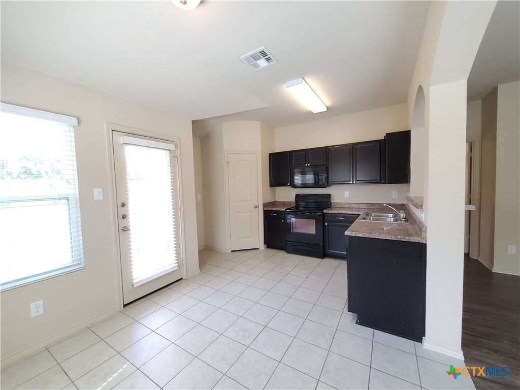 1536 Gateshead Dr - Photo 7 of 27
