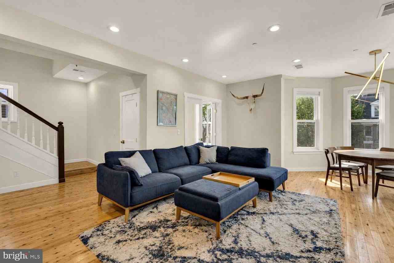 739 Rock Creek Church Rd Nw #2 - Photo 4 of 18