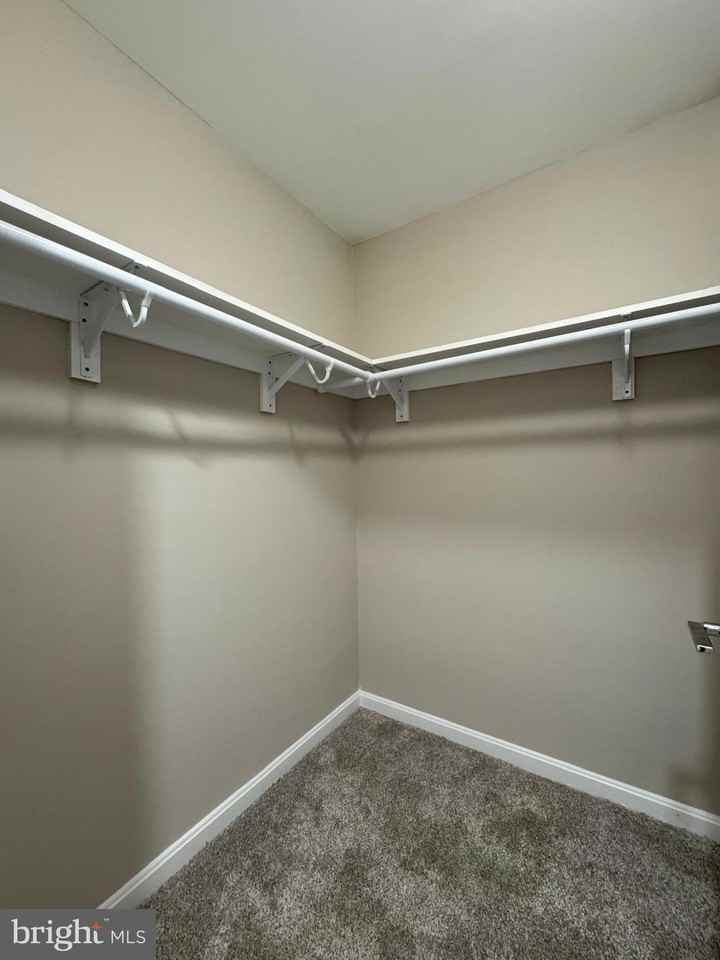 15609 Everglade Ln #203 - Photo 4 of 16