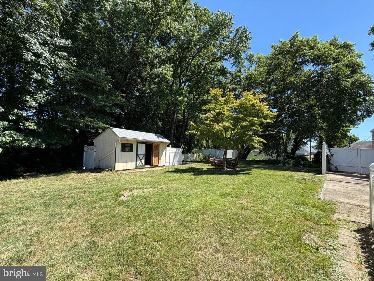 5 Pastoral Ln - Photo 5 of 9