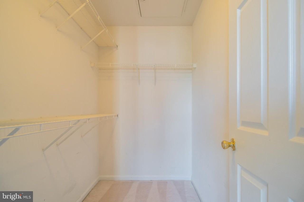 13071 Marcey Creek Rd - Photo 7 of 30