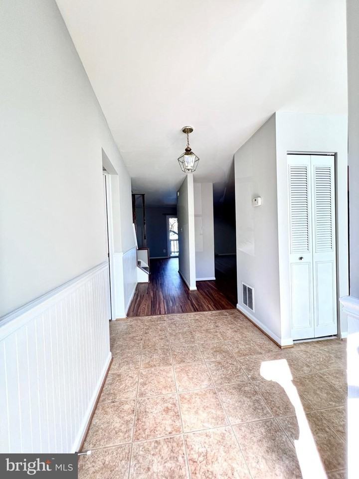 13710 Autumn Vale Ct #26E - Photo 2 of 23