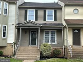 featured image of 7822 Brookview Ct