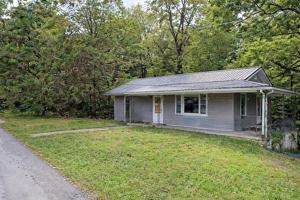 featured image of 1267 Phillips Dr