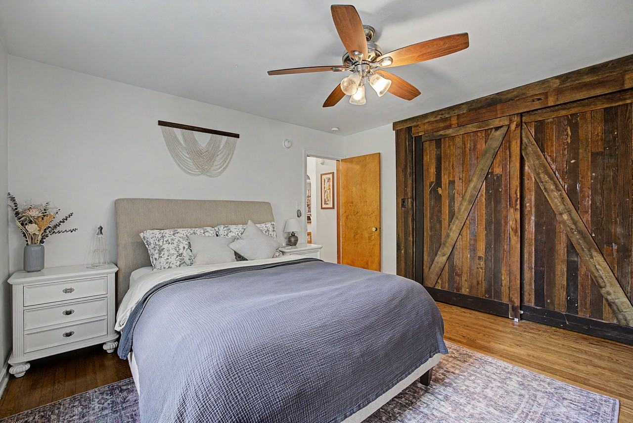 333 Thruston Blvd E #1 - Photo 6 of 10