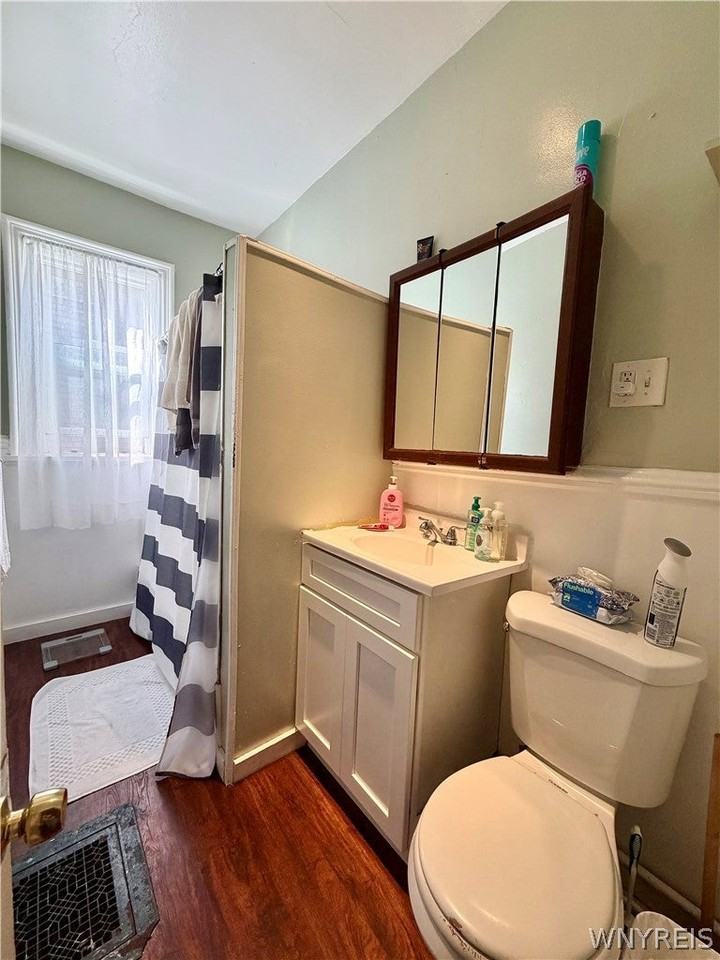 124 Normal Ave - Photo 7 of 10