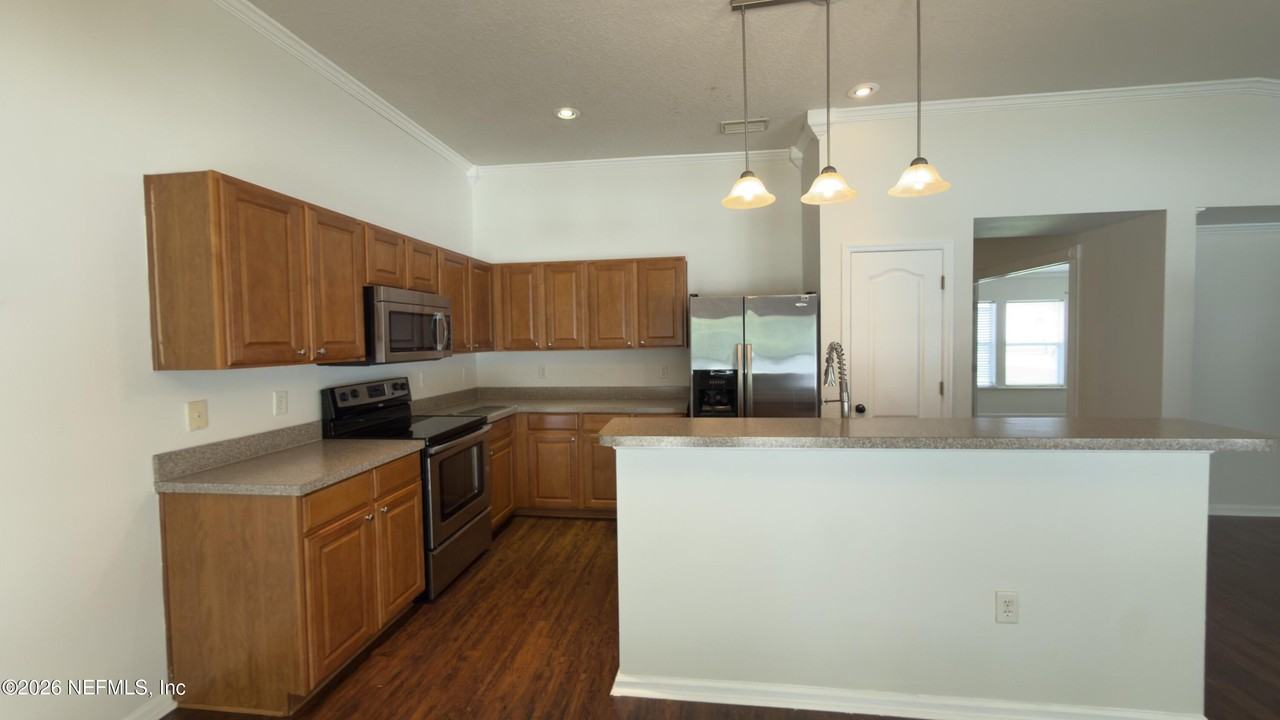 86092 Augustus Ave - Photo 2 of 17