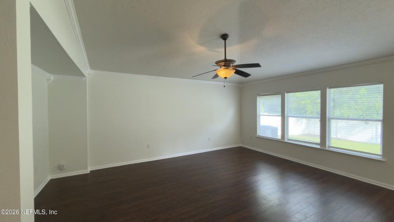 86092 Augustus Ave - Photo 4 of 17