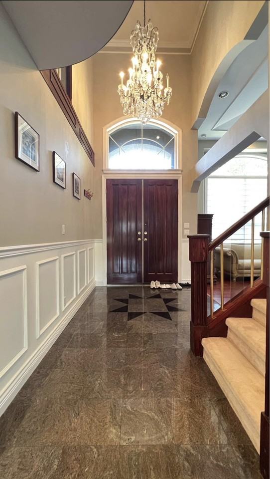 14036 90 Avenue - Photo 2 of 18