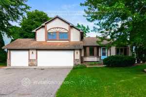 featured image of 15684 Cumberland Ave W