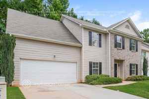 featured image of 3447 Rosebud Park Dr