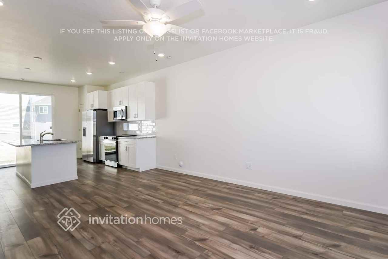 411 E Kanab Creek Dr - Photo 6 of 18