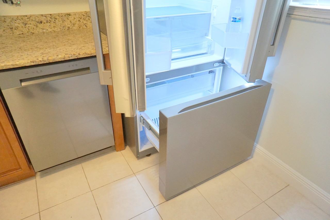 1891 Southwest 81st Avenue - Photo 7 of 42