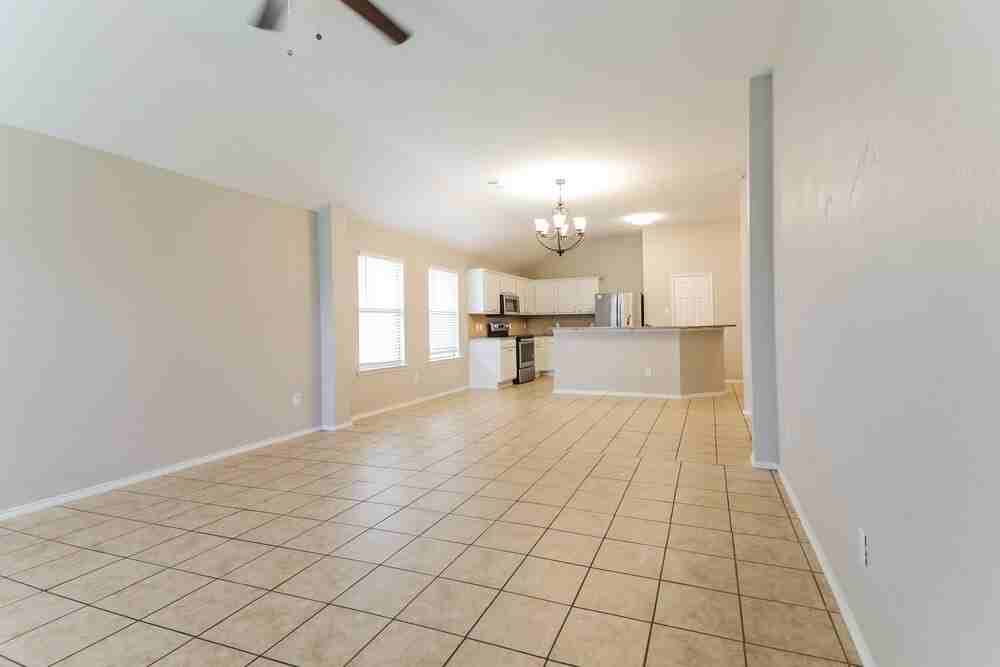 129 Arbordale Way - Photo 6 of 16
