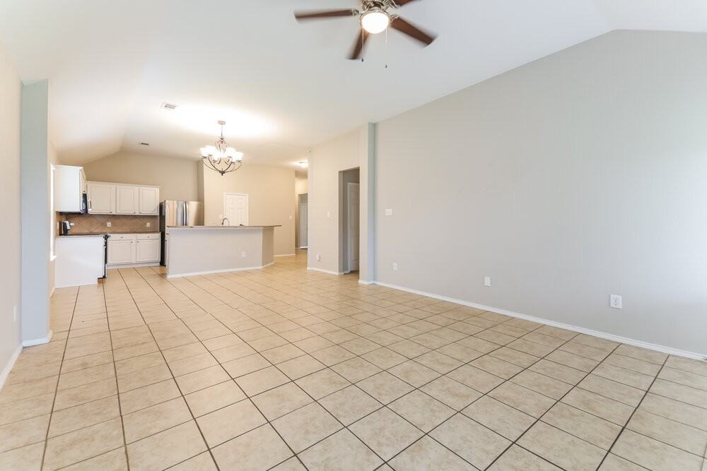 129 Arbordale Way - Photo 7 of 16