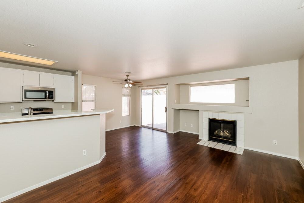 5323 Sable Ct - Photo 4 of 16