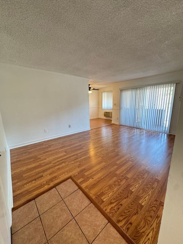 4315 Don Tomaso Dr - Photo 2 of 50