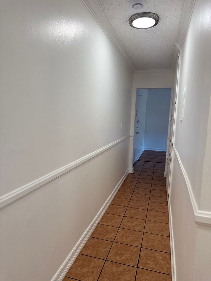 4315 Don Tomaso Dr - Photo 3 of 50