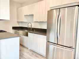 featured image of 141 N Swall Dr