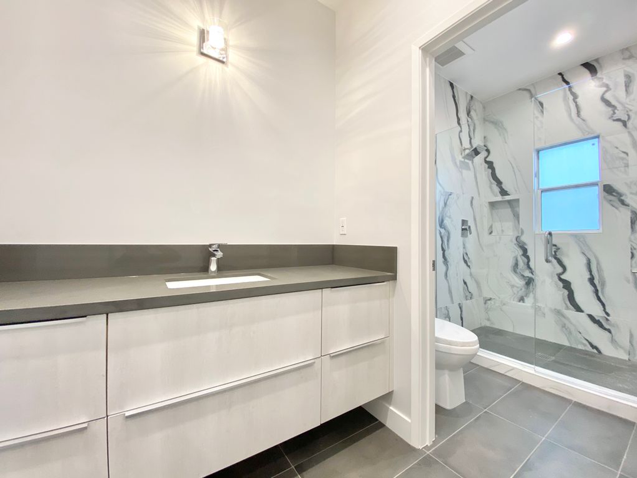 141 Swall Residences - Photo 2 of 36