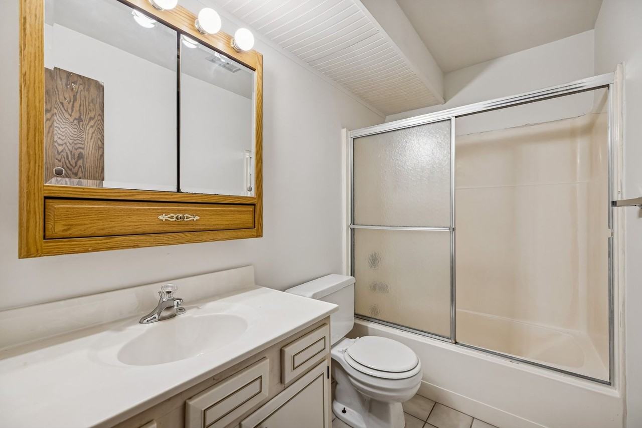 Wayfair Apartments - Photo 3 of 7