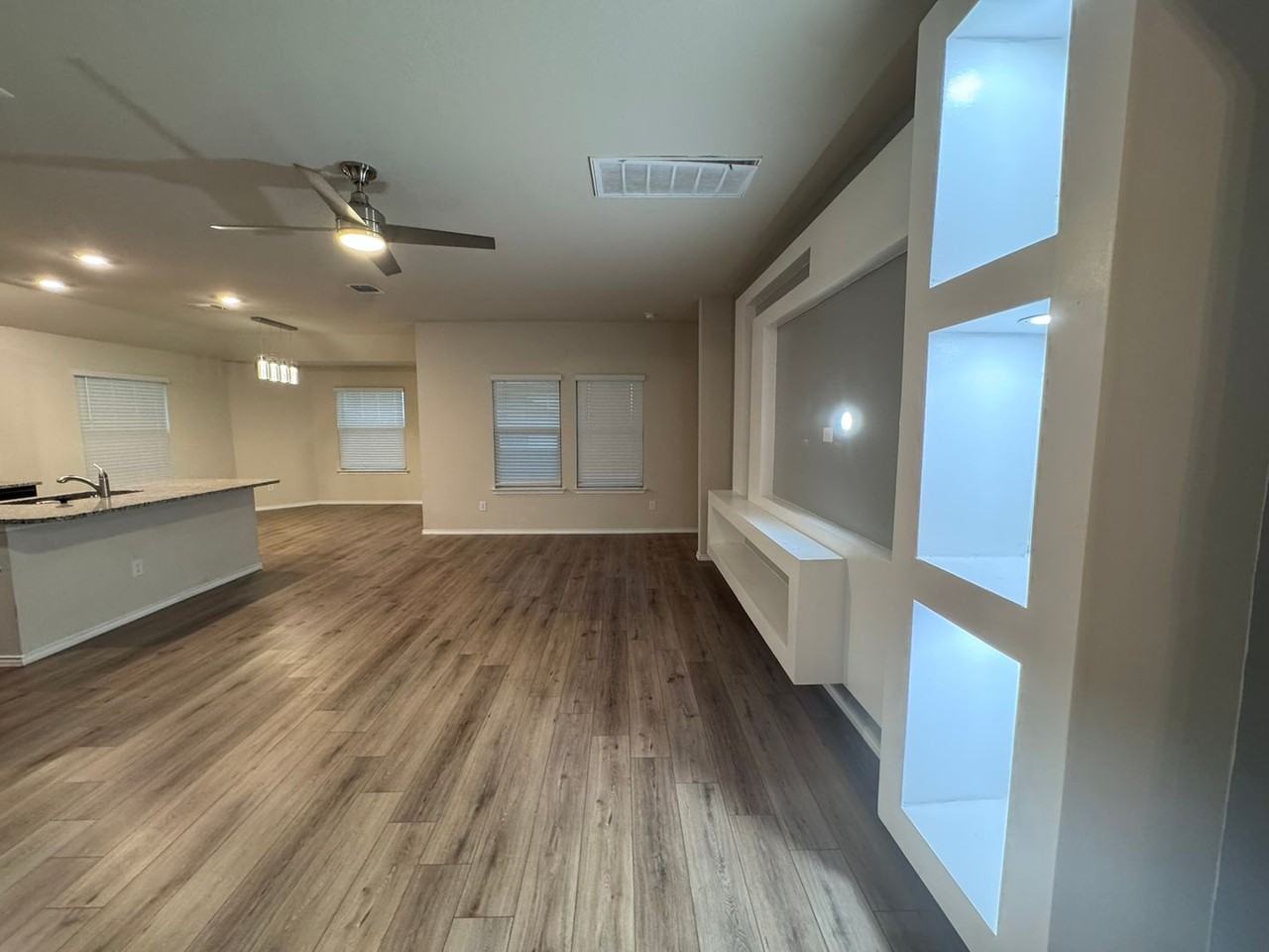 1812 Bee Creek Loop - Photo 3 of 34