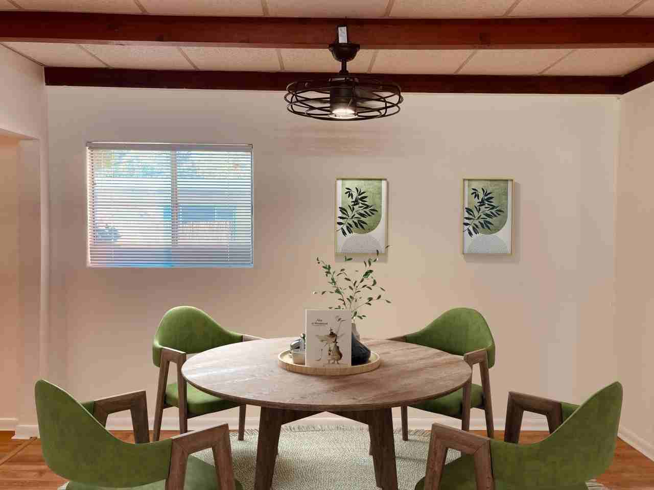 quiet triplex Near   UNM's  medical/law campus - Photo 3 of 11