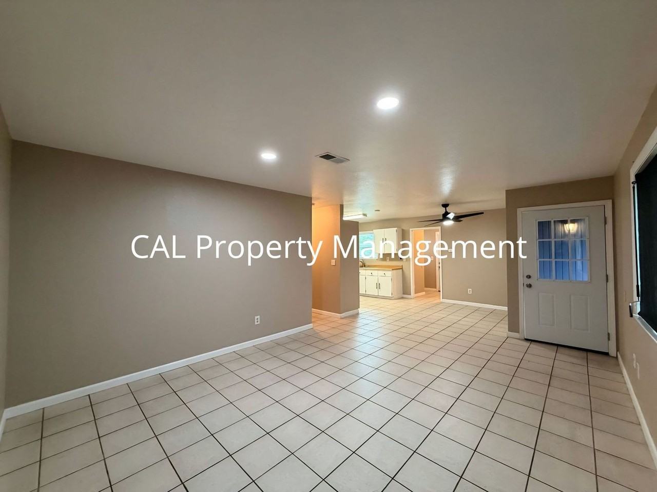 421 Michael Cir - Photo 3 of 23