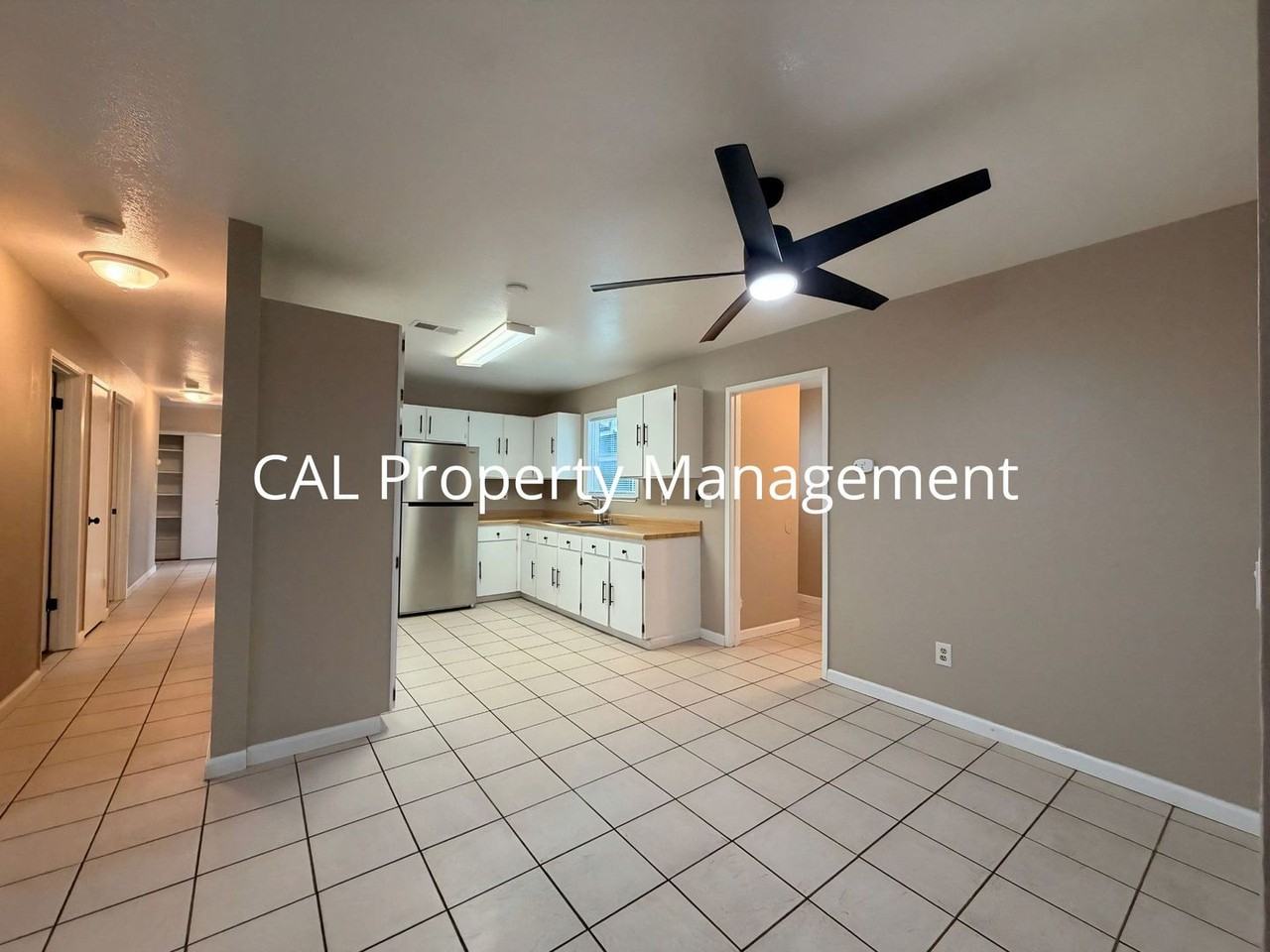421 Michael Cir - Photo 4 of 23