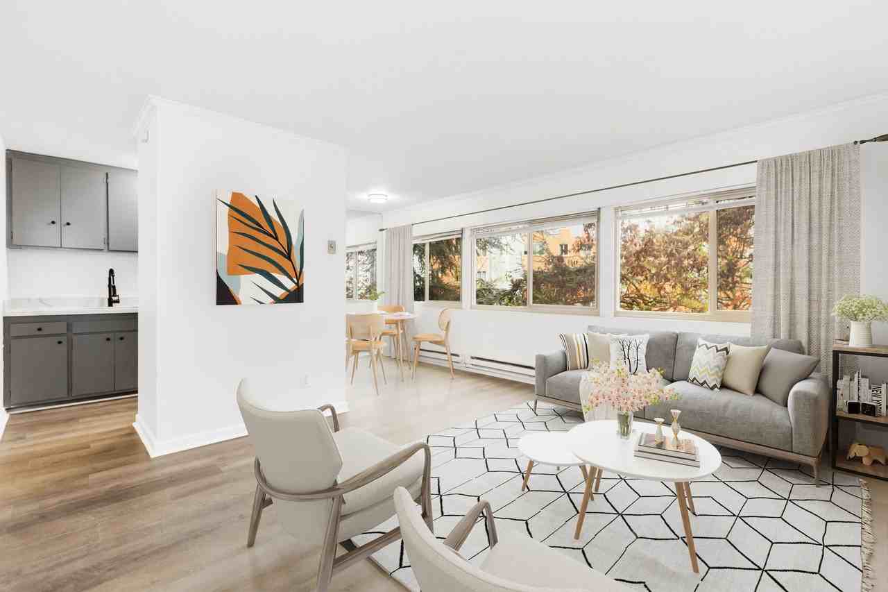 The Willis Apartments - Photo 2 of 15