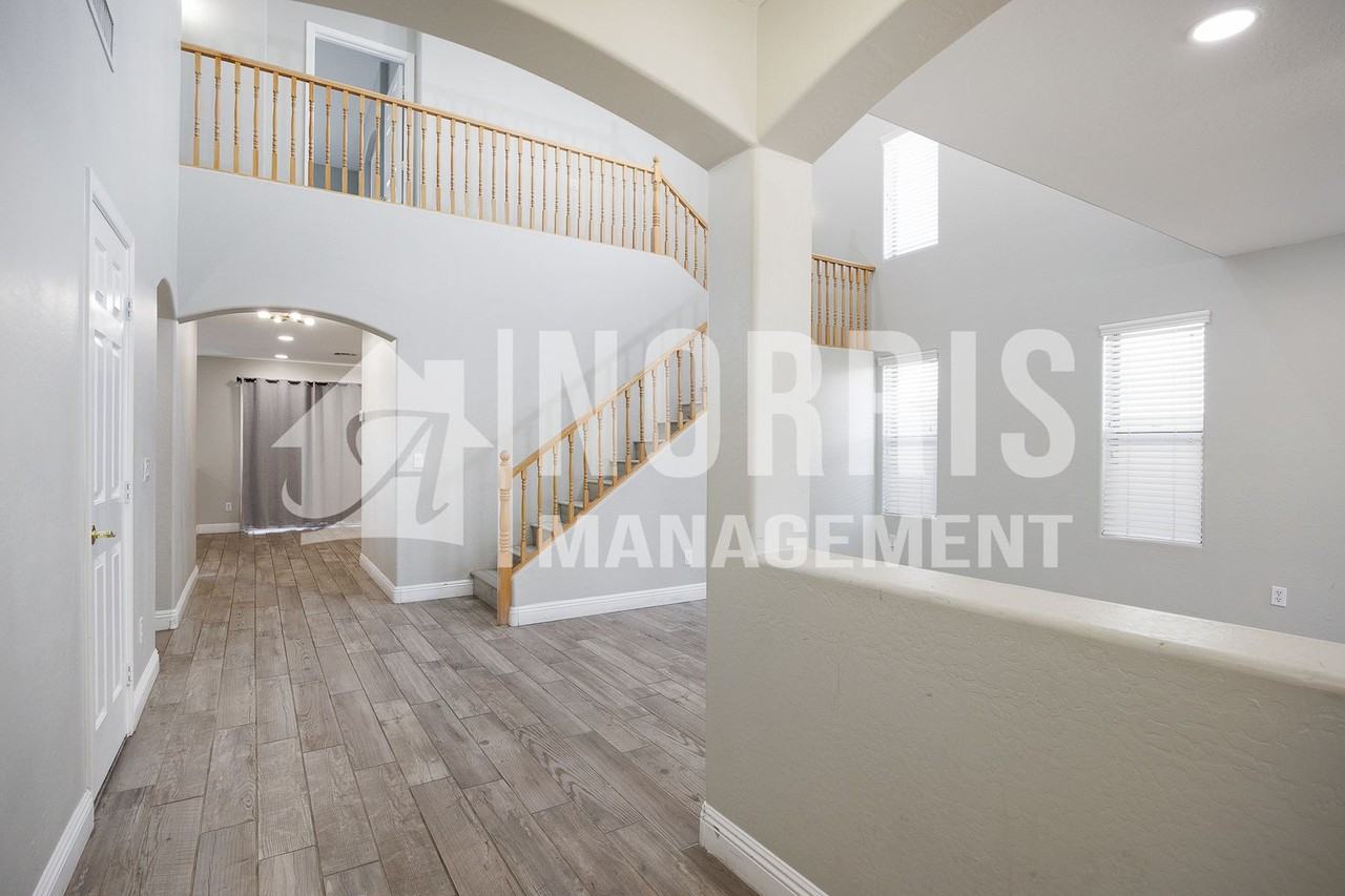 1553 E Alba Dr - Photo 7 of 50
