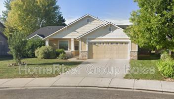 featured image of 378 E Washakie St