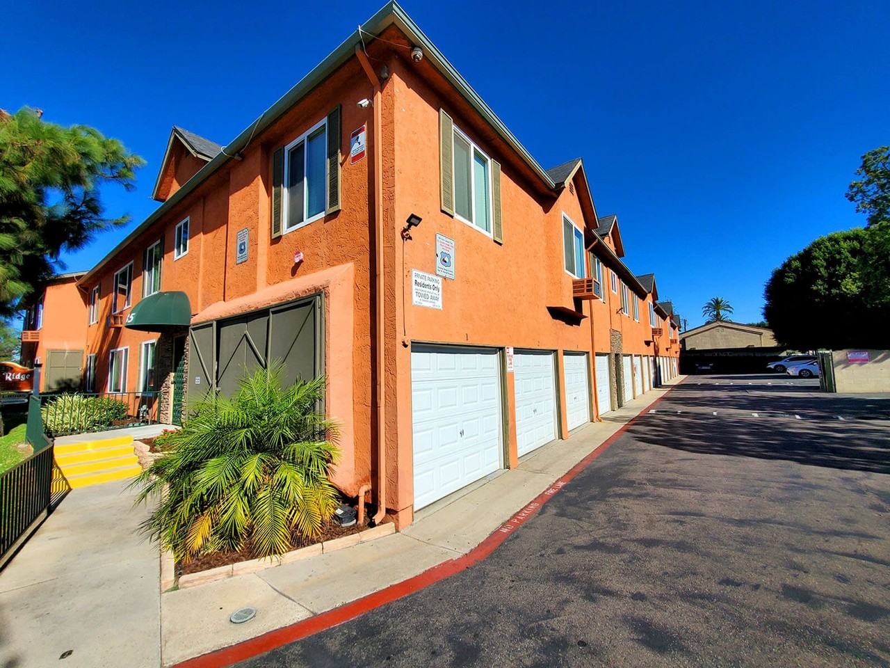 Stoneridge Apartments! - Photo 3 of 12