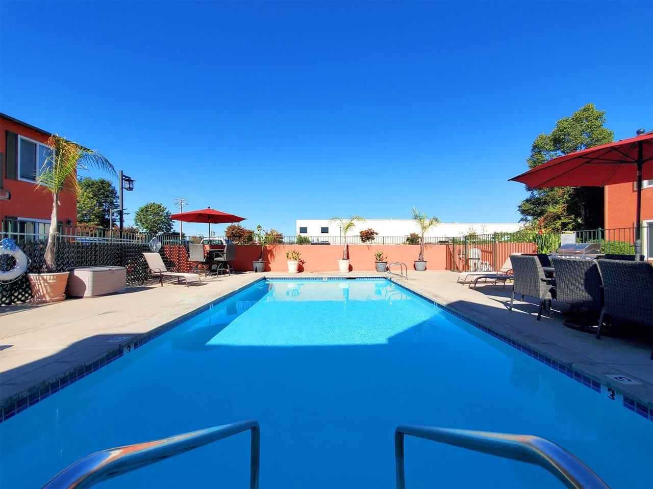 Stoneridge Apartments! - Photo 7 of 12