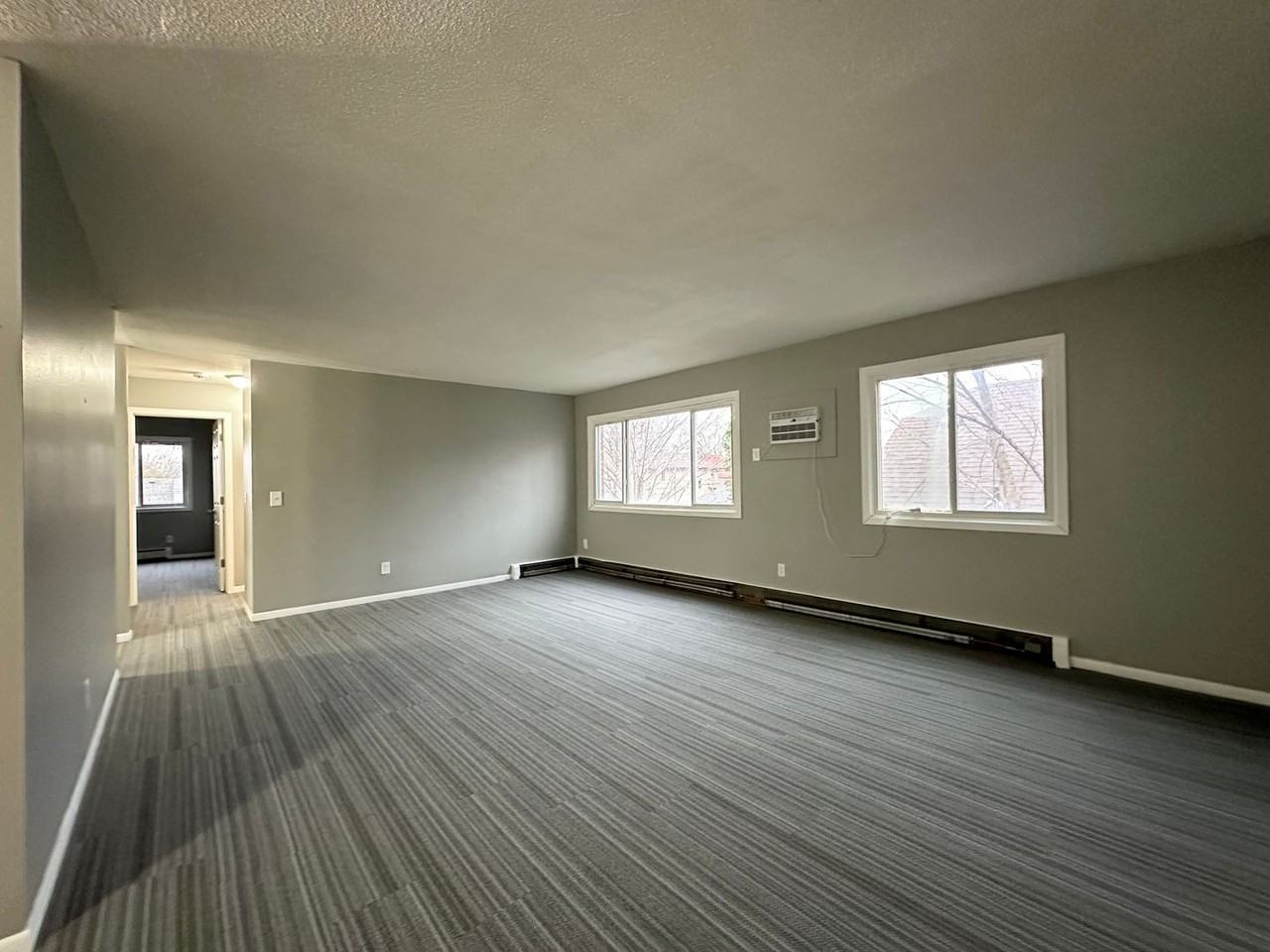 3753 Girard Ave N - Photo 4 of 21