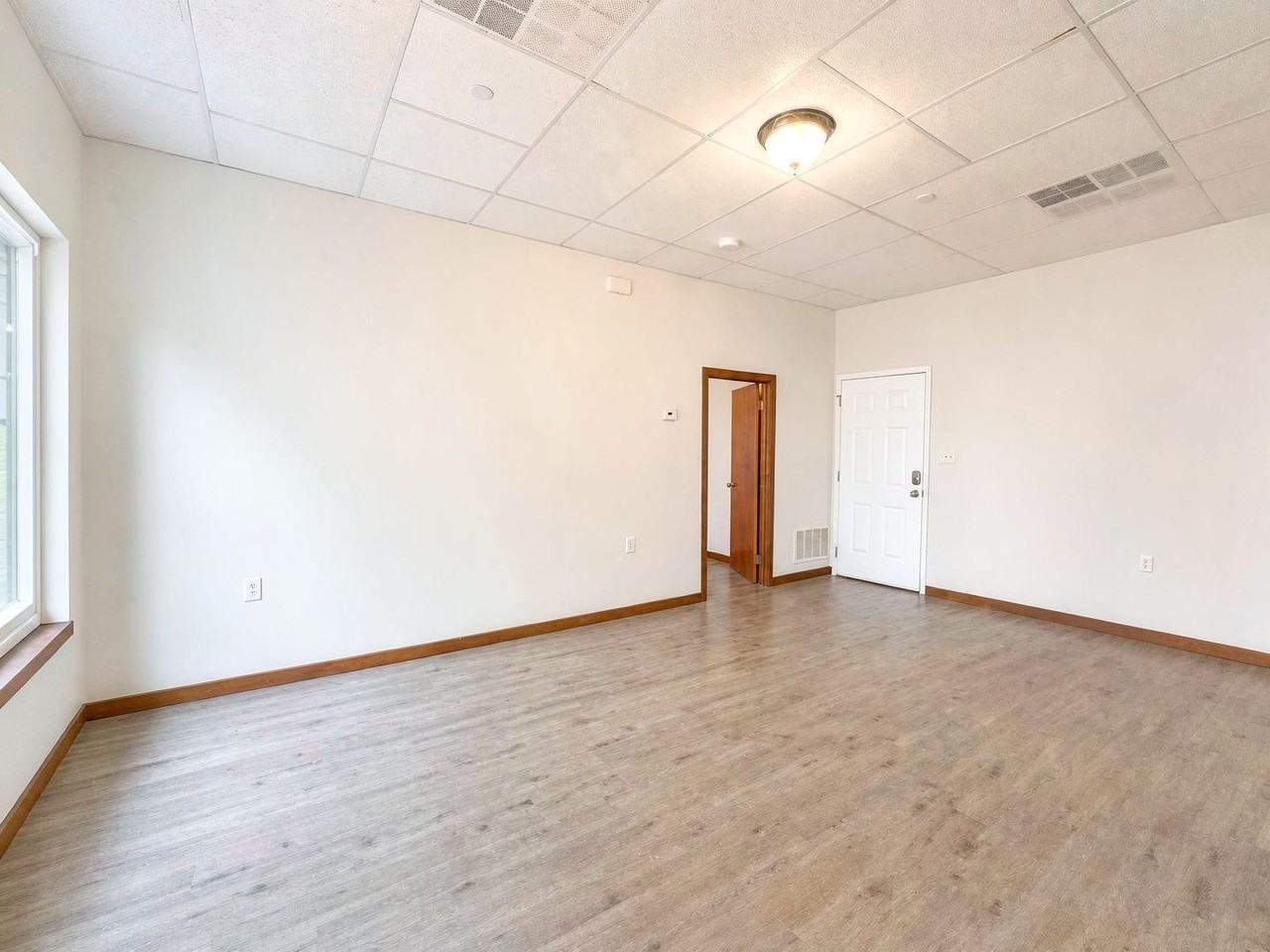 216 Central Street Lowell, MA 01852 - Photo 5 of 19