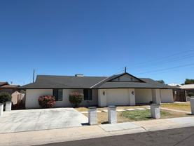 5502 W Frier Dr - Photo 1 of 1