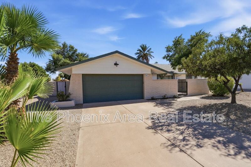 447 E Carson Dr - Photo 3 of 39