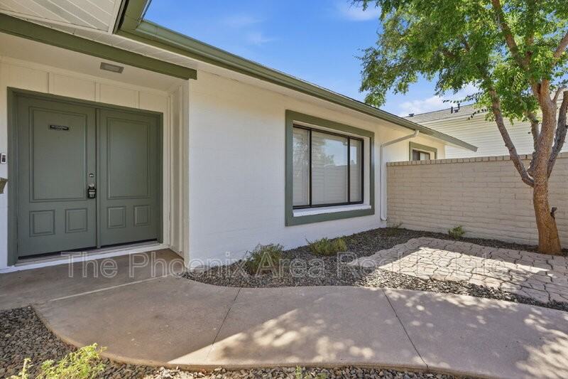 447 E Carson Dr - Photo 6 of 39