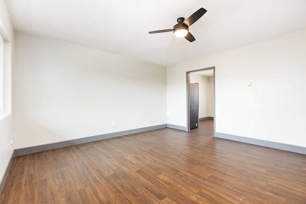 228 H St #N - Photo 7 of 12